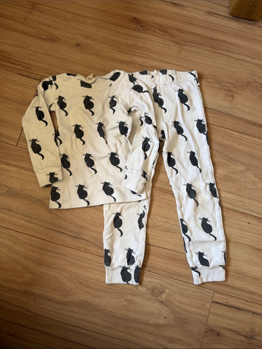 kate quinn Cream and Black Cat-Print Pajama Set